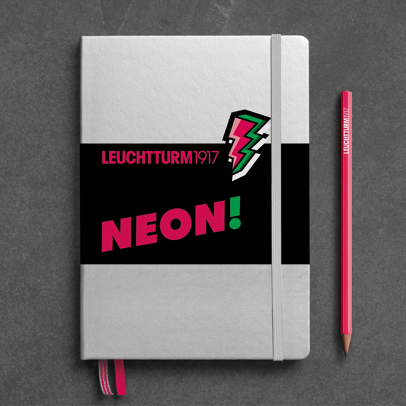 Leuchtturm1917 medium neon pink dotted