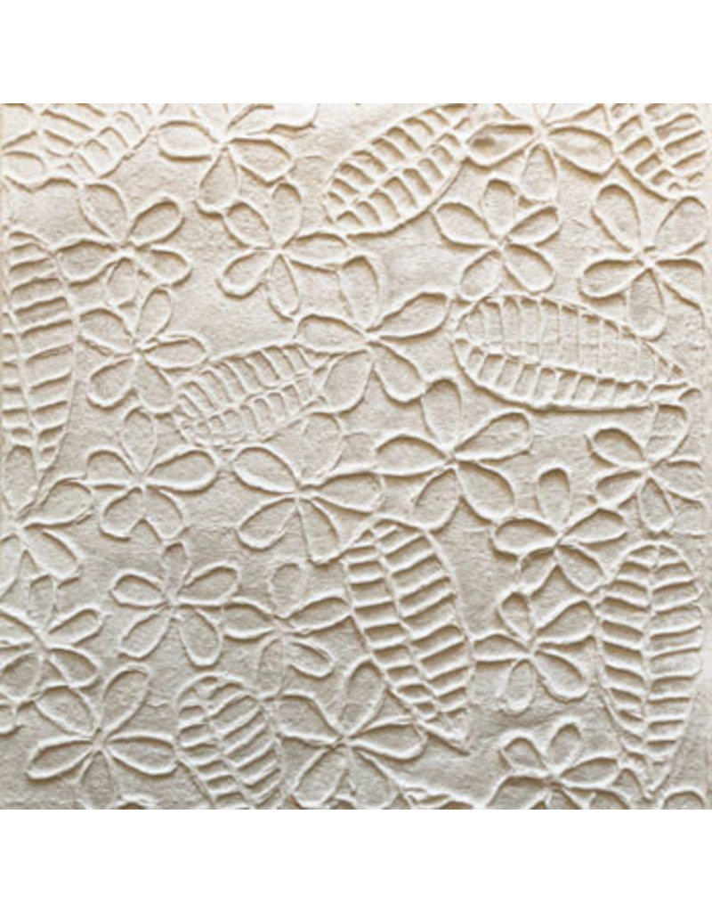 Olino Mulberry papier met bloem/blad in relief 55x80 cm