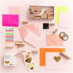 Set kaartjes en enveloppen - neon - 24 delig