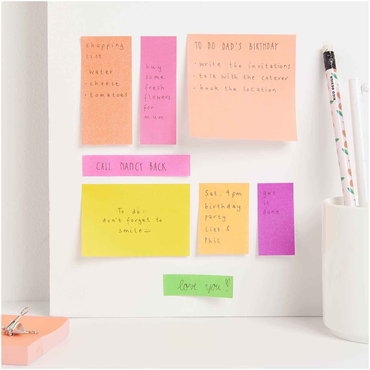 Sticky notes in 4 kleuren en maten - neon mix - 4x100 vellen