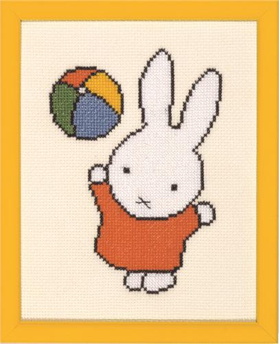 Pako borduurpakket telpatroon aïda Nijntje met bal 13x17cm