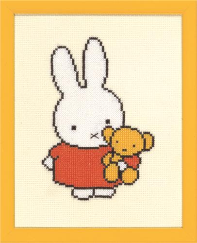 Pako borduurpakket telpatroon aïda Nijntje met beer 13x17cm