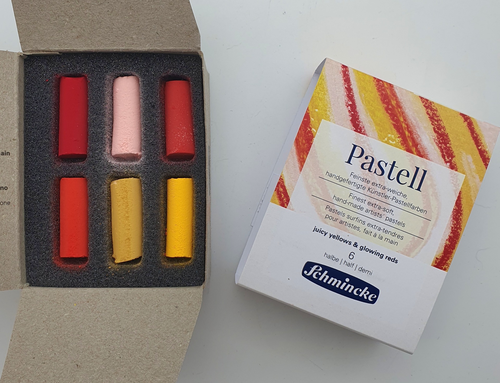 Schminke pastelkrijt - set 6 halve - juicy yellows & glowing reds
